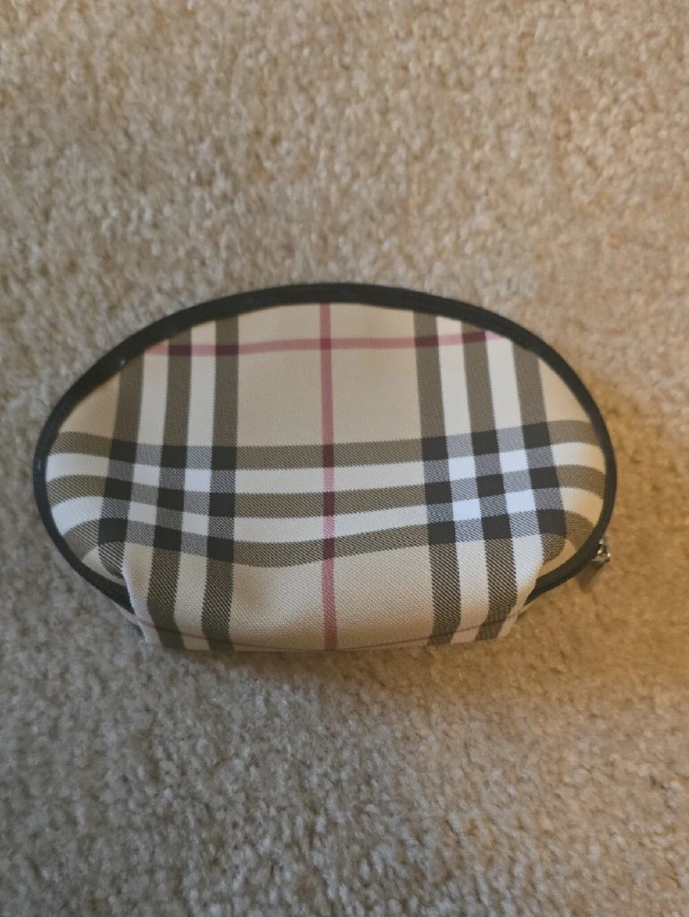 Burberry Plaid Oval Cosmetic Case in Beige and Black